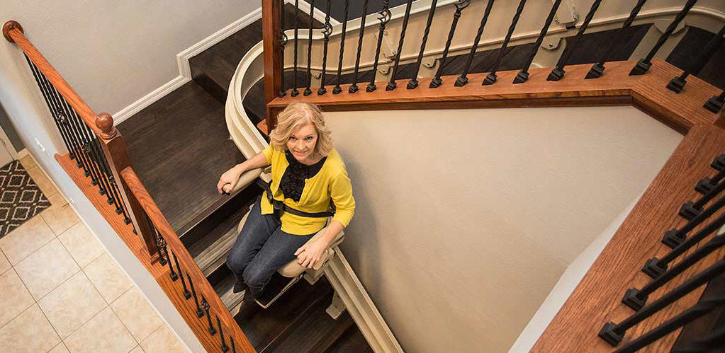 Fremont home curved chairlift